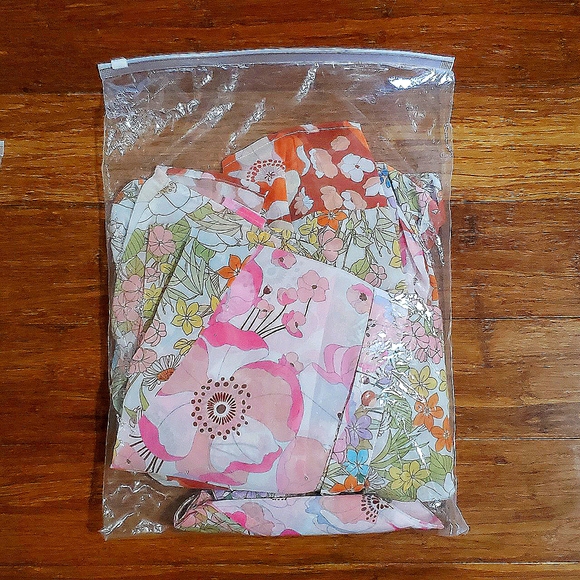 NWT Pastel Floral Boho Faux Silk Ruffled Long Sleeve Mini Dress MSRP $103 - Picture 7 of 7